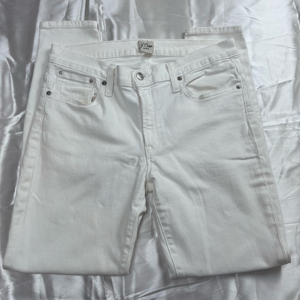J. Crew Women’s Slim White Jeans. Size 30. Cool Look!  Nice Condition!